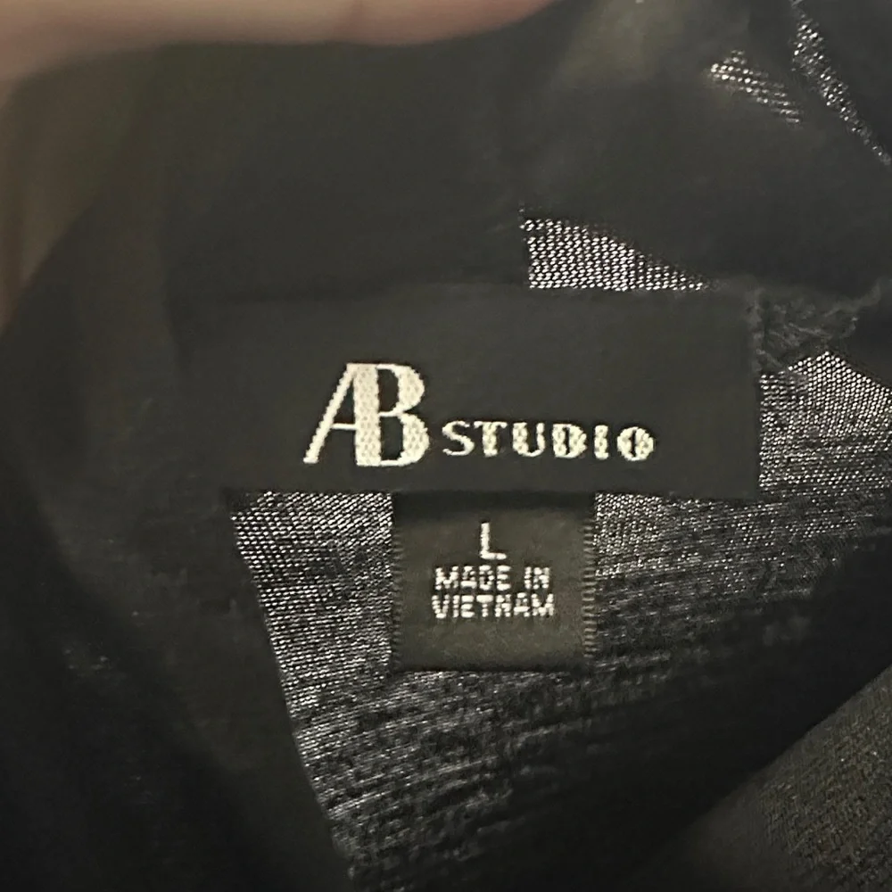 AB Studio Black Open-Front Cardigan with Pink Geometric Shell